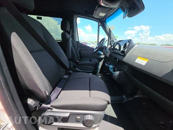 2024 Mercedes-Benz Sprinter 2500 Passenger Van 144.0" WB - miniatura 8
