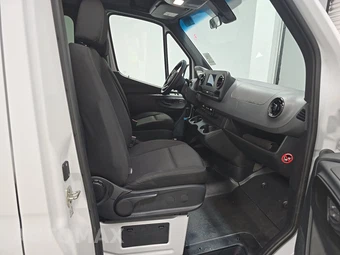 2024 Mercedes-Benz Sprinter 2500 Passenger Van 144.0" WB - miniatura 8