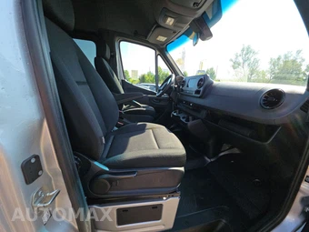 2024 Mercedes-Benz Sprinter 2500 Passenger Van 144.0" WB - miniatura 8