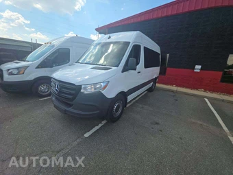 2024 Mercedes-Benz Sprinter 2500 Passenger Van 144.0" WB