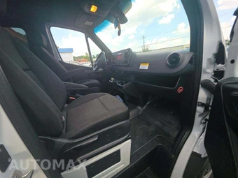 2024 Mercedes-Benz Sprinter 2500 Passenger Van 144.0" WB – miniatura 18