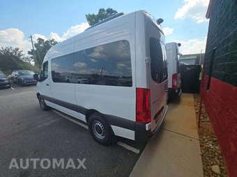 2024 Mercedes-Benz Sprinter 2500 Passenger Van 144.0" WB – miniatura 2