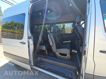 2024 Mercedes-Benz Sprinter 2500 Passenger Van 144.0" WB - miniatura 17