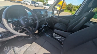 2024 Mercedes-Benz Sprinter 2500 Passenger Van 144.0" WB - miniatura 11