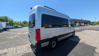 2024 Mercedes-Benz Sprinter 2500 Passenger Van 144.0" WB - miniatura 16
