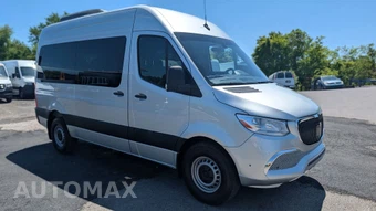 2024 Mercedes-Benz Sprinter 2500 Passenger Van 144.0" WB - miniatura 3