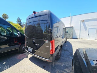 2024 Mercedes-Benz Sprinter 2500 Passenger Van 144.0" WB - miniatura 3