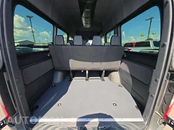 2024 Mercedes-Benz Sprinter 2500 Passenger Van 170.0" WB - miniatura 14
