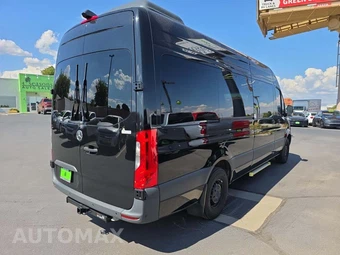 2024 Mercedes-Benz Sprinter 2500 Passenger Van 170.0" WB - miniatura 3