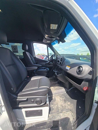 2024 Mercedes-Benz Sprinter 2500 Passenger Van 170.0" WB – miniatura 19