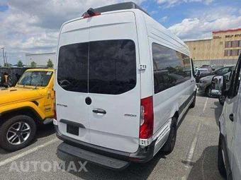 2024 Mercedes-Benz Sprinter 2500 Passenger Van 170.0" WB - miniatura 3