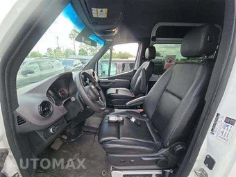 2024 Mercedes-Benz Sprinter 2500 Passenger Van 170.0" WB - miniatura 6