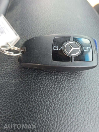 2024 Mercedes-Benz Sprinter 2500 Passenger Van 170.0" WB - miniatura 8