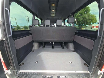 2024 Mercedes-Benz Sprinter 2500 Passenger Van 170.0" WB – miniatura 12