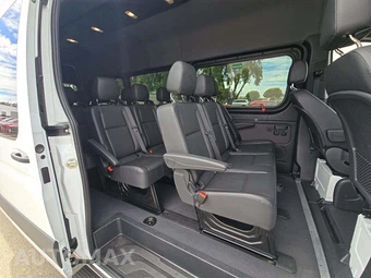 2024 Mercedes-Benz Sprinter 2500 Passenger Van 170.0" WB – miniatura 14