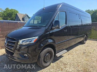 2024 Mercedes-Benz Sprinter 3500 Cargo Van DRW 170.0" WB