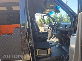2024 Mercedes-Benz Sprinter 3500 Cargo Van DRW 170.0" WB - miniatura 17