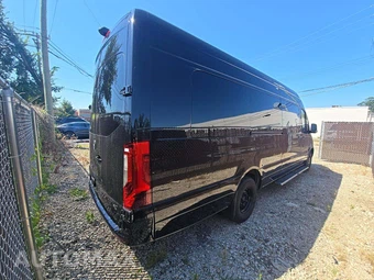 2024 Mercedes-Benz Sprinter 3500 Cargo Van DRW 170.0" WB - miniatura 3