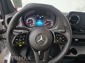2024 Mercedes-Benz Sprinter 3500 Cargo Van DRW 170.0" WB - miniatura 10