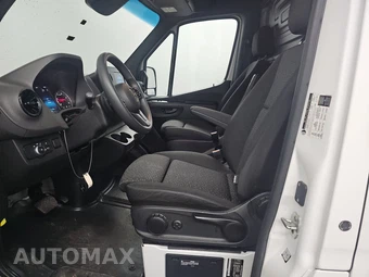 2024 Mercedes-Benz Sprinter 3500 Cargo Van DRW 170.0" WB - miniatura 7