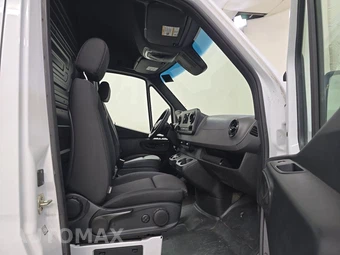 2024 Mercedes-Benz Sprinter 3500 Cargo Van DRW 170.0" WB - miniatura 8