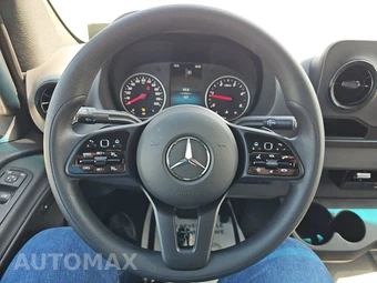 2024 Mercedes-Benz Sprinter 3500XD Cab Chassis DRW - miniatura 10