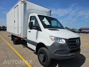 2024 Mercedes-Benz Sprinter 3500XD Cab Chassis DRW - miniatura 3