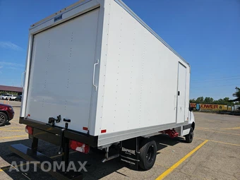 2024 Mercedes-Benz Sprinter 3500XD Cab Chassis DRW - miniatura 4