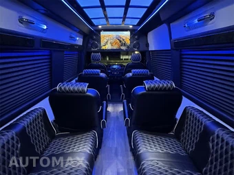 2024 Mercedes-Benz Sprinter 3500XD Cargo Van DRW High Roof 170.0" WB - miniatura 14