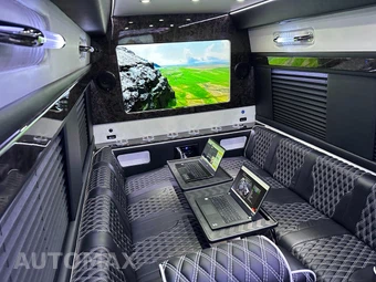 2024 Mercedes-Benz Sprinter 3500XD Cargo Van DRW High Roof 170.0" WB - miniatura 5