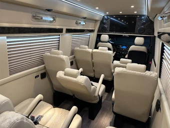 2024 Mercedes-Benz Sprinter 3500XD Cargo Van DRW High Roof 170.0" WB - miniatura 20