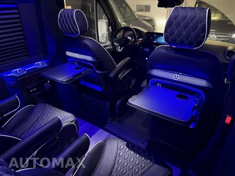 2024 Mercedes-Benz Sprinter 3500XD Cargo Van DRW High Roof 170.0" WB - miniatura 17