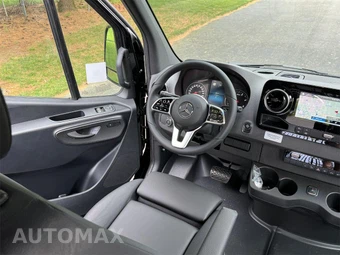 2024 Mercedes-Benz Sprinter 3500XD Cargo Van DRW High Roof 170.0" WB - miniatura 14