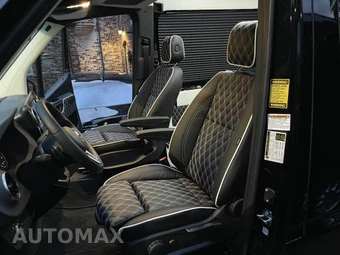 2024 Mercedes-Benz Sprinter 3500XD Cargo Van DRW High Roof 170.0" WB - miniatura 13
