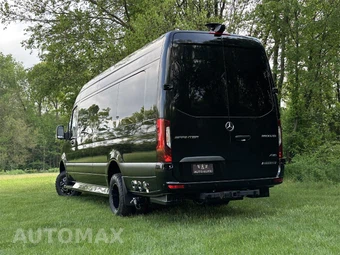 2024 Mercedes-Benz Sprinter 3500XD Cargo Van DRW High Roof 170.0" WB - miniatura 45