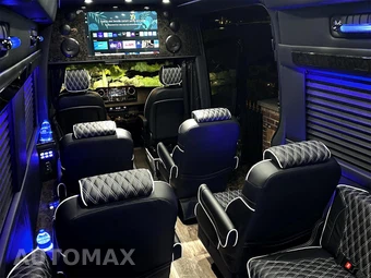 2024 Mercedes-Benz Sprinter 3500XD Cargo Van DRW High Roof 170.0" WB - miniatura 6
