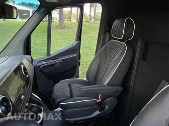 2024 Mercedes-Benz Sprinter 3500XD Cargo Van DRW High Roof 170.0" WB - miniatura 28