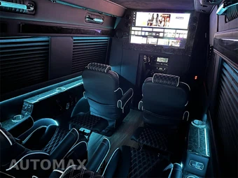 2024 Mercedes-Benz Sprinter 3500XD Cargo Van DRW High Roof 170.0" WB - miniatura 8