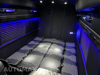 2024 Mercedes-Benz Sprinter 3500XD Cargo Van DRW High Roof 170.0" WB - miniatura 4
