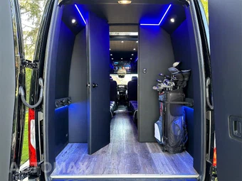 2024 Mercedes-Benz Sprinter 3500XD Cargo Van DRW High Roof 170.0" WB - miniatura 47