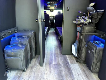 2024 Mercedes-Benz Sprinter 3500XD Cargo Van DRW High Roof 170.0" WB - miniatura 48