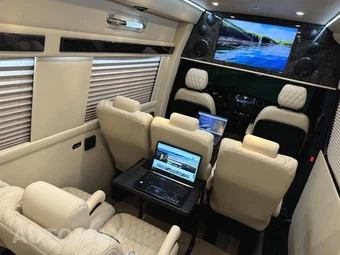 2024 Mercedes-Benz Sprinter 3500XD Cargo Van DRW High Roof 170.0" WB - miniatura 31
