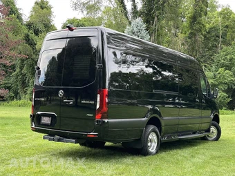 2024 Mercedes-Benz Sprinter 3500XD Cargo Van DRW High Roof 170.0" WB - miniatura 47