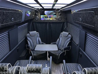 2024 Mercedes-Benz Sprinter 3500XD Cargo Van DRW High Roof 170.0" WB - miniatura 11