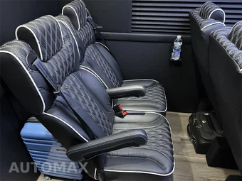 2024 Mercedes-Benz Sprinter 3500XD Cargo Van DRW High Roof 170.0" WB - miniatura 24