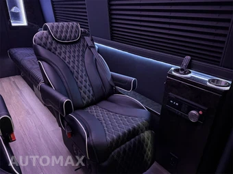 2024 Mercedes-Benz Sprinter 3500XD Cargo Van DRW High Roof 170.0" WB - miniatura 21