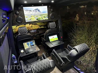 2024 Mercedes-Benz Sprinter 3500XD Cargo Van DRW High Roof 170.0" WB - miniatura 37