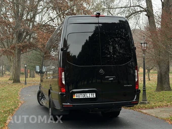 2024 Mercedes-Benz Sprinter 3500XD Cargo Van DRW High Roof 170.0" WB - miniatura 9
