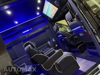 2024 Mercedes-Benz Sprinter 3500XD Cargo Van DRW High Roof 170.0" WB - miniatura 11