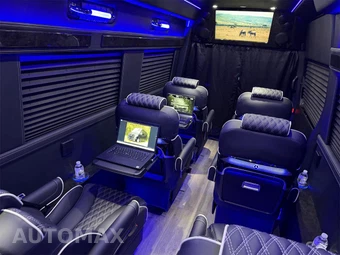 2024 Mercedes-Benz Sprinter 3500XD Cargo Van DRW High Roof 170.0" WB - miniatura 14